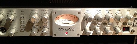 Avalon 737